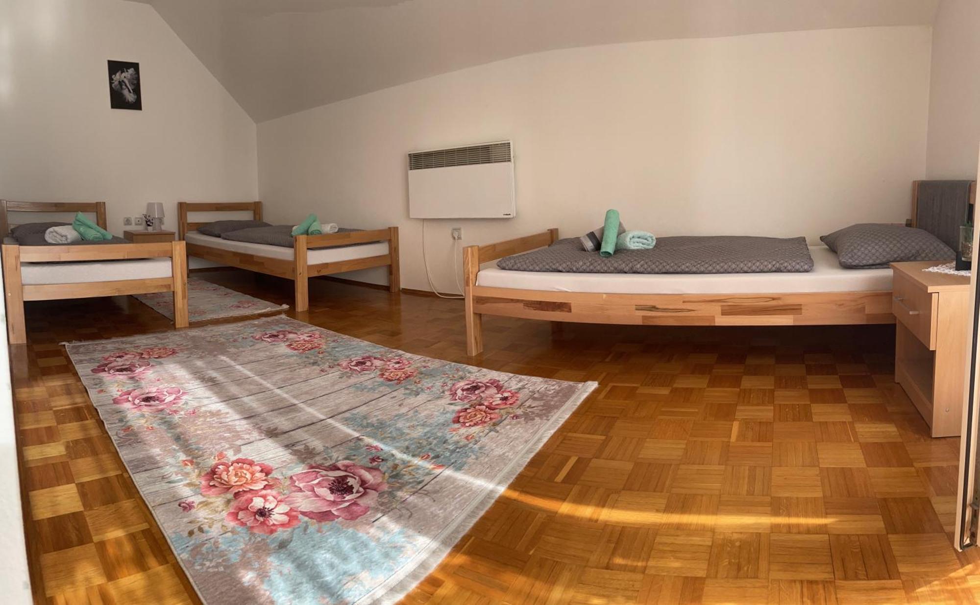 Sobe Lara Apartment Gradacac Ngoại thất bức ảnh