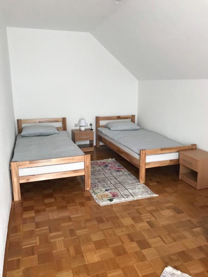 Sobe Lara Apartment Gradacac Ngoại thất bức ảnh